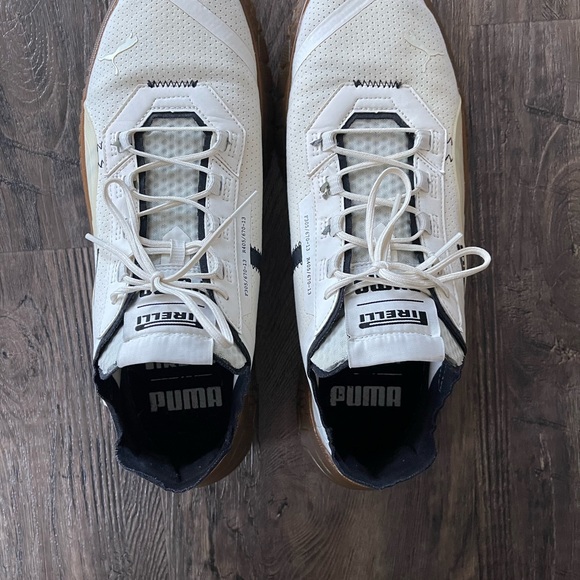 Puma Tennis Shoes - Picture 2 of 6